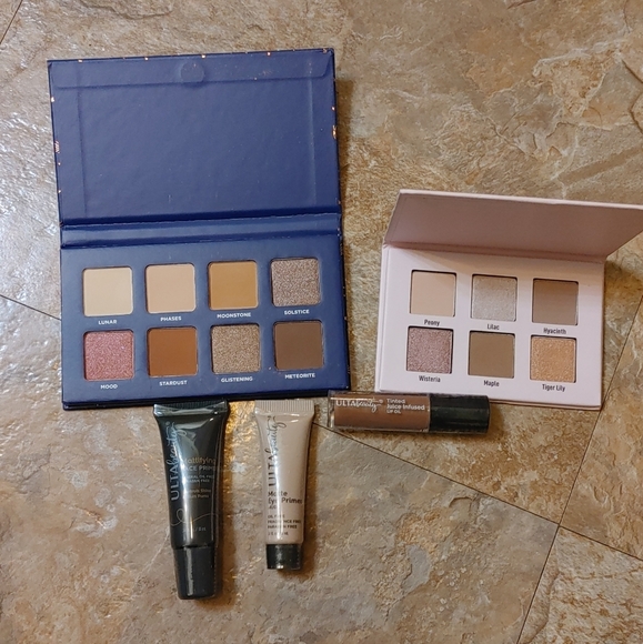 Ulta Make-Up bundle - Picture 2 of 2